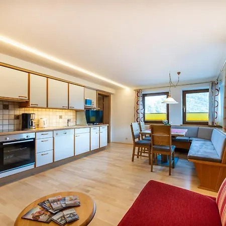 Apartment Rickys Flachau